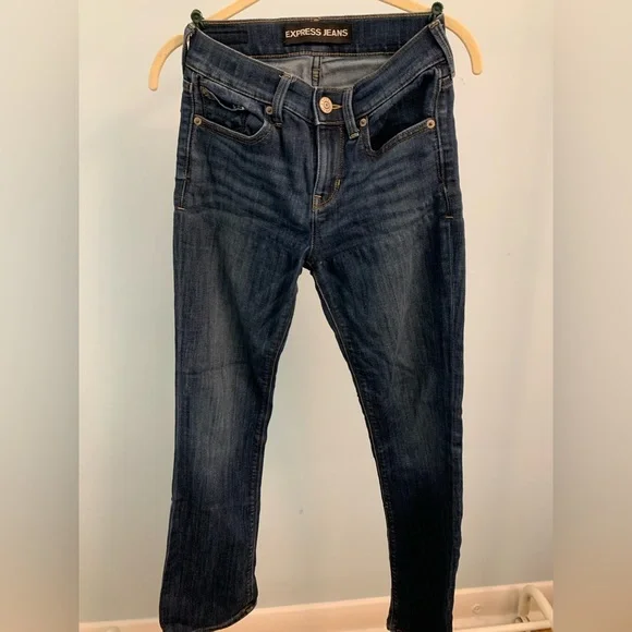 Express Jeans - Picture 1 of 5
